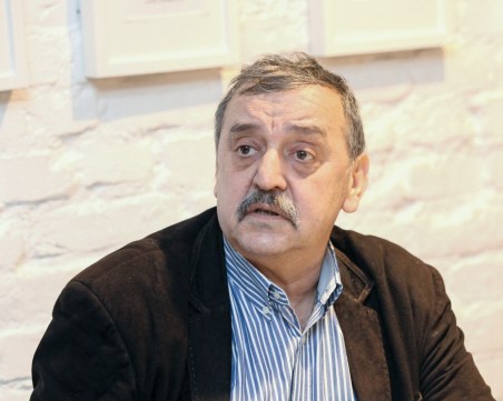 Кантарджиев: На Коледа не повече от три семейства