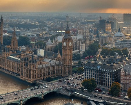 Край на шофирането с български номера в Англия