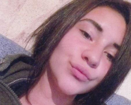 Издирват 16-годишно момиче