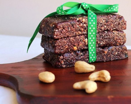 Направи си сам: Енергийни барове за здравословна закуска или десерт