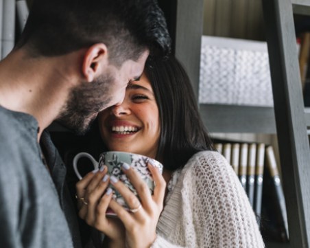 10 неща, които трябва да се случат, за да може двама души да се влюбят