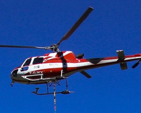 Петима души загинаха при катастрофа с хеликоптер във френските Алпи