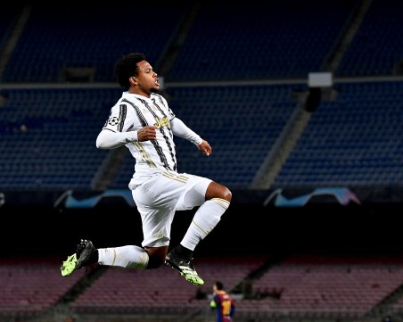 Юве удари тежко Барса и стана първи, РБ Лайпциг изхвърли Юнайтед