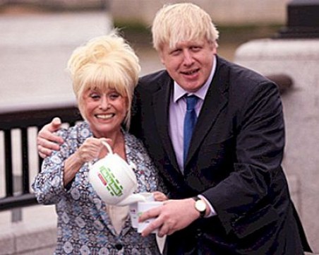 Почина актрисата Барбара Уиндзор