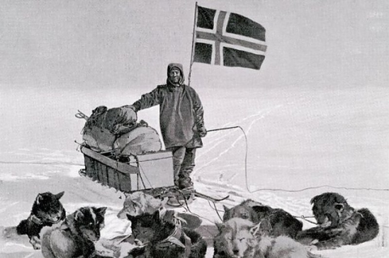 На този ден: Амундсен покорява Южния полюс, България е приета в ООН