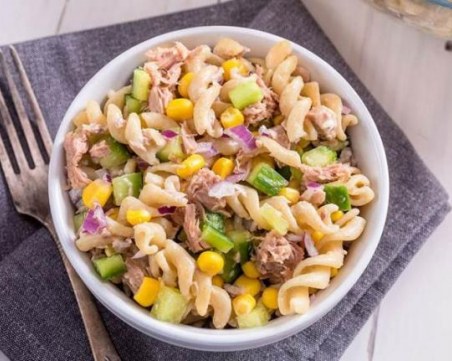 Идея за обяд: Постна салата с риба тон