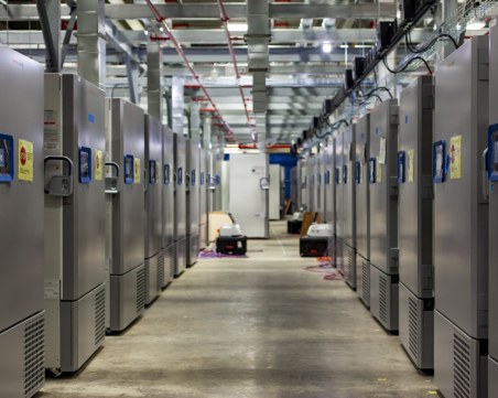 Изцяло е решен проблемът със съхранението на ваксините, чакаме ги в началото на 2021-а