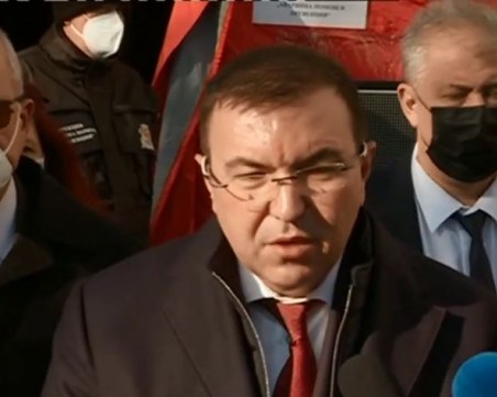 Ангелов: Ще съдействаме да стане ясна цялата информация за ваксините