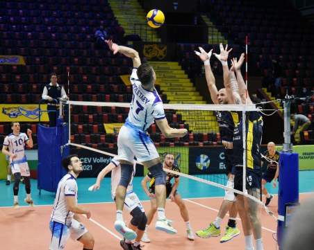 Хебър игра достойно, но загуби от руския Зенит в Купата на ЦЕВ