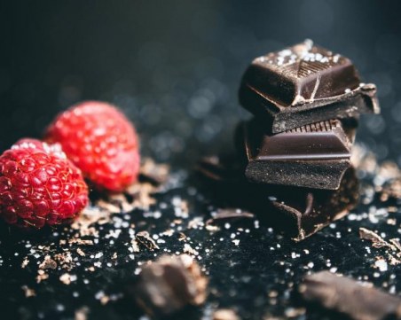 Храни и напитки, които не трябва да консумирате преди лягане