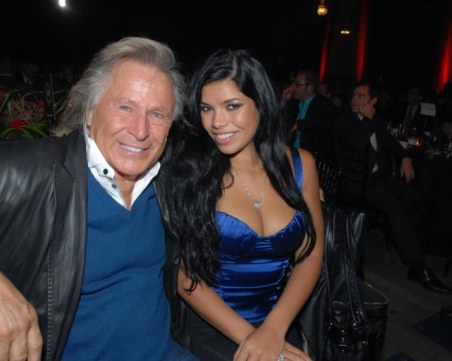 Канадски милионер арестуван за изнасилване на жени и момичета на 14 и 15 години