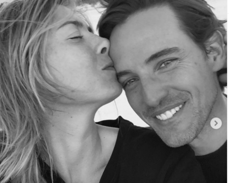 Мария Шарапова се сгоди