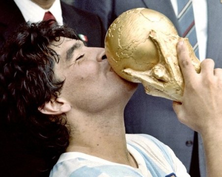 Съдът забрани Марадона да бъде кремиран