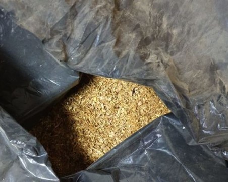 Камиони с български номера са използвани от мрежа за контрабанда на тютюн в Гърция