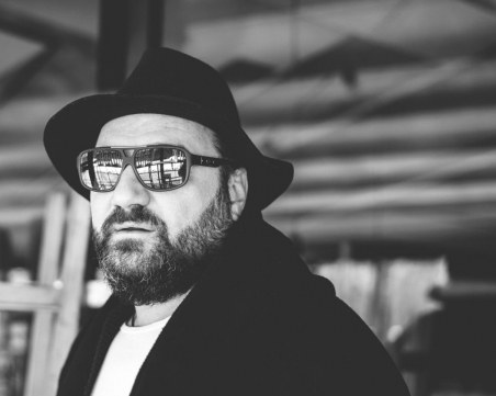 Почина вокалистът на P.I.F. Димо Стоянов! Музикантът не успя да пребори COVID