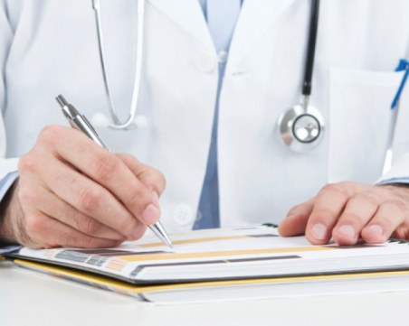 Хартиената рецепта изчезва до 1 май