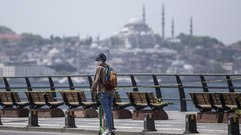 Нови мерки в Турция! Забраниха всички новогодишни програми в хотелите