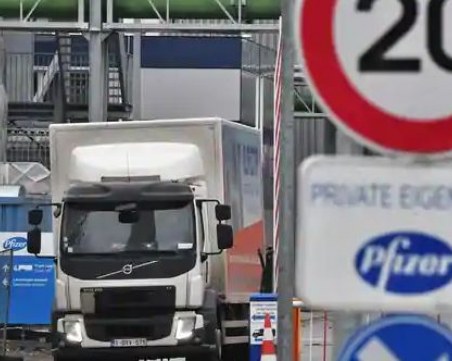 Първите камиони с ваксини тръгнаха към държавите от ЕС