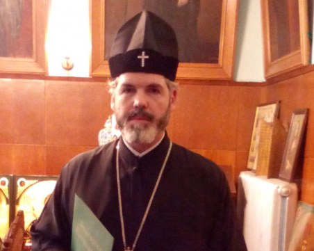 Митрополит Антоний: Нека победим страха с надежда