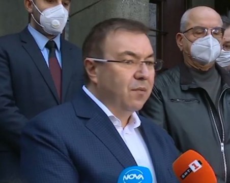 Първите ваксини вече пристигнаха у нас