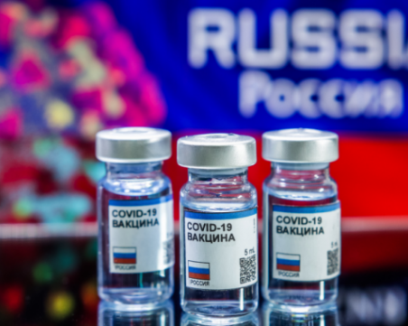 Започват да ваксинират и хора над 60 години в Русия