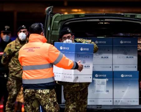 Директорът на Европол: Възможни са измами с фалшиви Covid ваксини