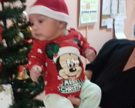 Спасиха двумесечния Любчо след 11 дни кислородна терапия и преливане на плазма