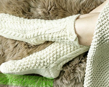 Важни причини да спим с чорапи през студените месеци