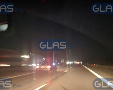 Един от пострадалите при мелето на АМ Тракия е в тежко състояние