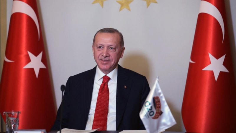 Ердоган обеща Турция да има своя ваксина срещу COVID-19 до края на април