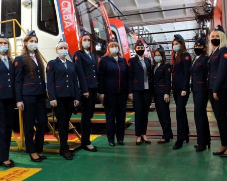 Московското метро нае първите жени машинисти от над 40 години