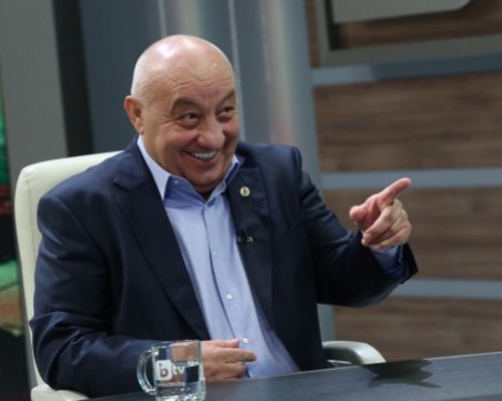 Империята отвръща на удара! Пловдивските социалисти снемат доверието си от ръководството на БСП