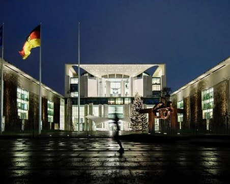 Германия се готви да удължи локдауна и да въведе по-строги мерки