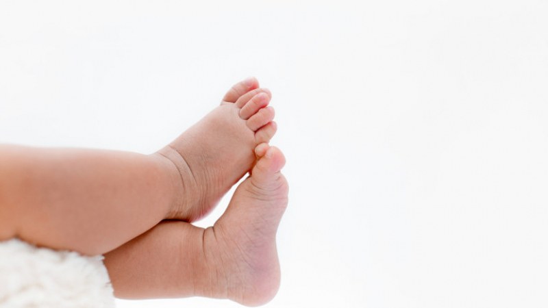 Бебешки имена 2020: Кръщаваме новородените момчета на светци и владетели