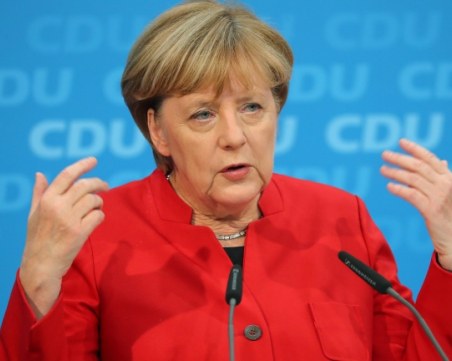 Меркел изрази съжаление, че Тръмп не призна поражение на изборите