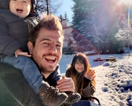 Петя Дикова и Илиян Любомиров показаха новородения си син