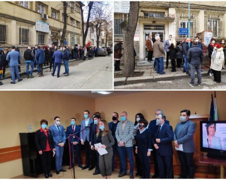 Пловдивските социалисти отиват на крака при Нинова, подозират преврат в градското ръководство