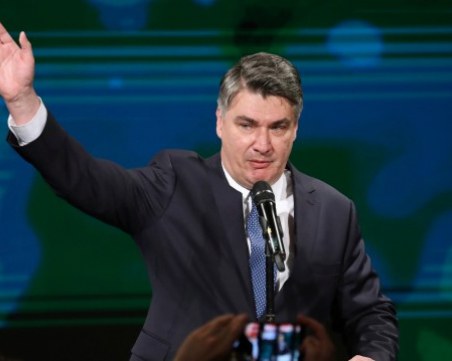 Президентът на Хърватия даде пример и се ваксинира