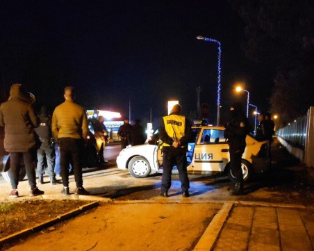 Арестуваха трима полицаи, редовно взимали подкупи от шофьори