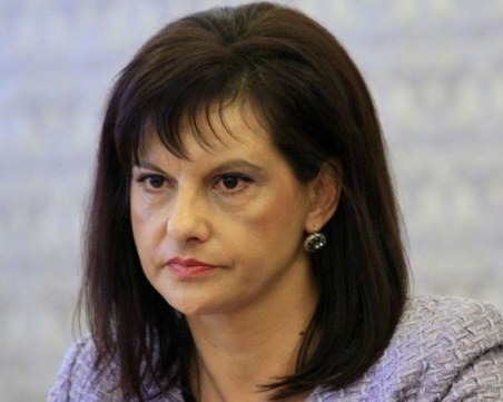 Дариткова: Имаме готов законопроект за гласуване на лица под карантина или в болница