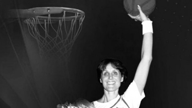 Олимпийските медалисти на Пловдив: Царицата на баскетбола - Пенка Стоянова