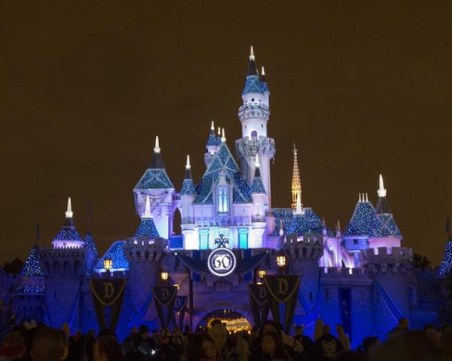 Дисниленд става най-големият център за ваксинация срещу коронавирус в Калифорния