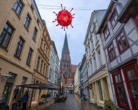 Меркел иска локдауна в Германия да продължи до Великден