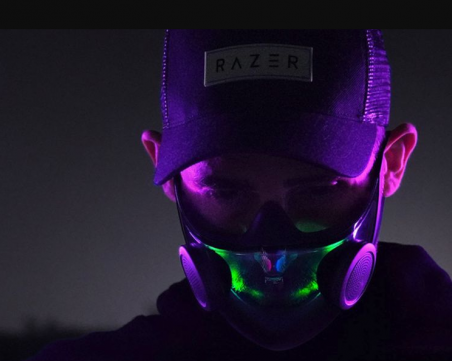 Компания за видеоигри произведе смарт маска за лице