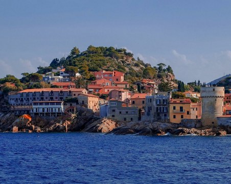 Защо жителите на италиански остров не са заразени с коронавирус?