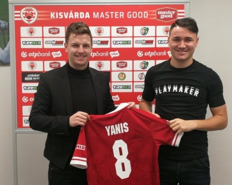 Интересно! Карабельов може да заиграе в Ботев