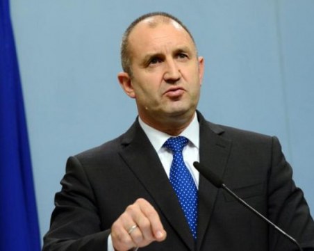 Президентът Радев насрочи изборите за 4 април