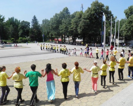 Стамболийски с поредните два спечелени проекта