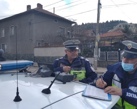 Стартира мащабна полицейска акция по пътищата в малките населени места