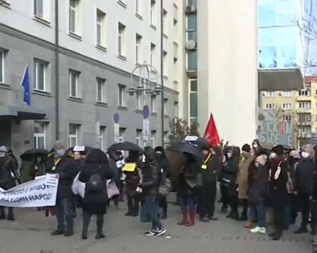 Детските школи за изкуства на протест! Искат мерките за тях да отпаднат